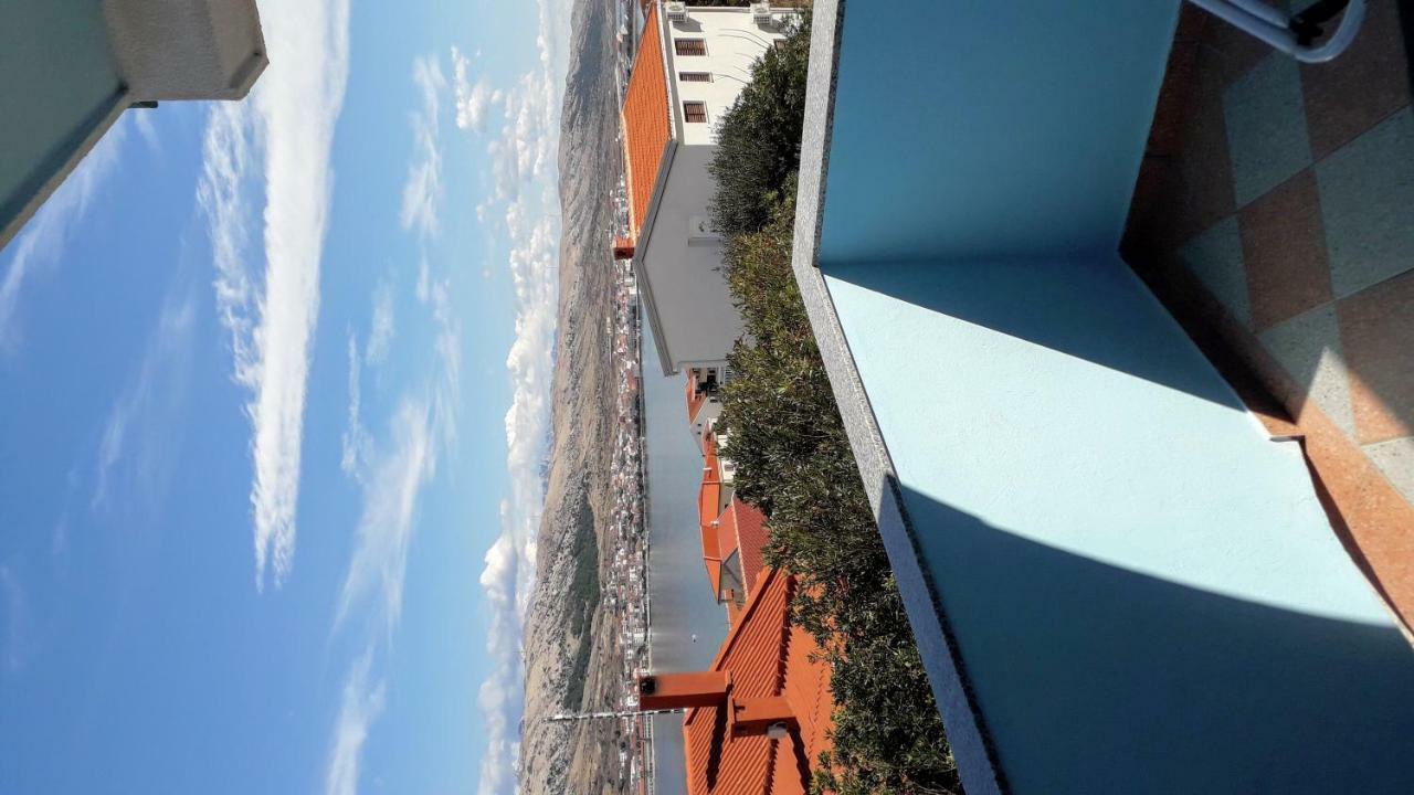 Apartments Vrdoljak Pag Town Exterior photo